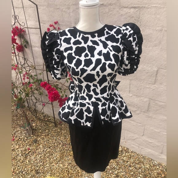 Vintage Peplum ruffle and bow low back cow print peplum dress puff sleeve - Picture 5 of 16